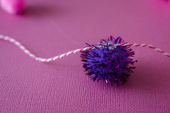 DIY Valentines Pom Pom Garland