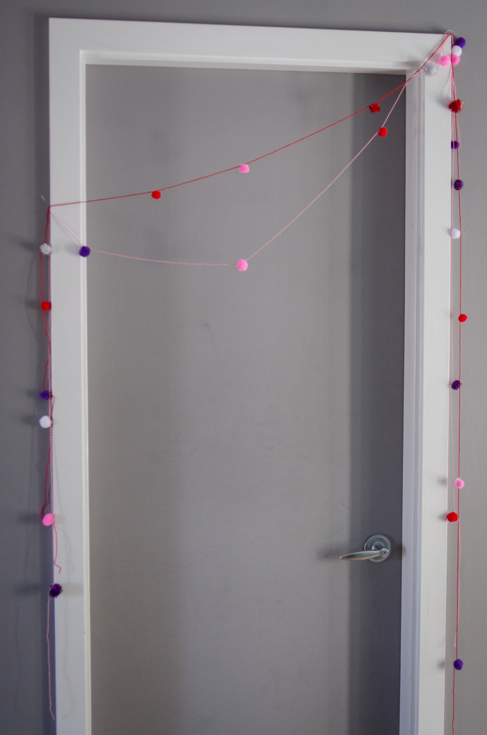 DIY Valentines Pom Pom Garland
