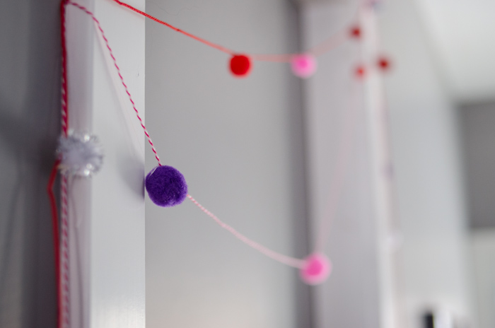 DIY Valentines Pom Pom Garland