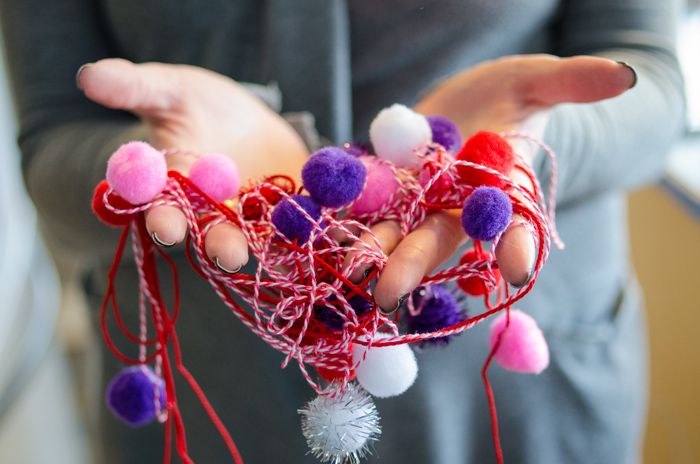 DIY Valentines Pom Pom Garland