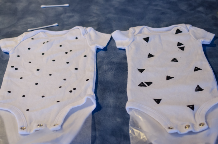DIY Stamped Onesies - lemonthistle.com