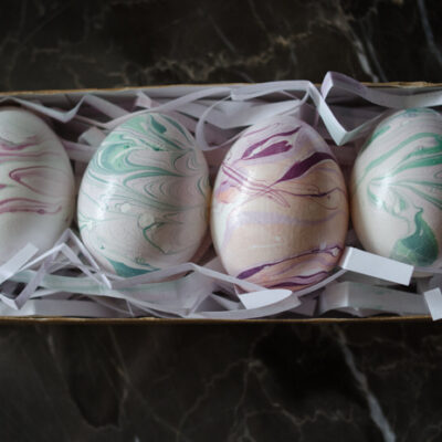 DIY Pastel Marbled Easter Eggs - lemonthistle.com