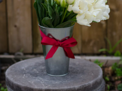 DIY Tulip Arrangement for Spring - lemonthistle.com