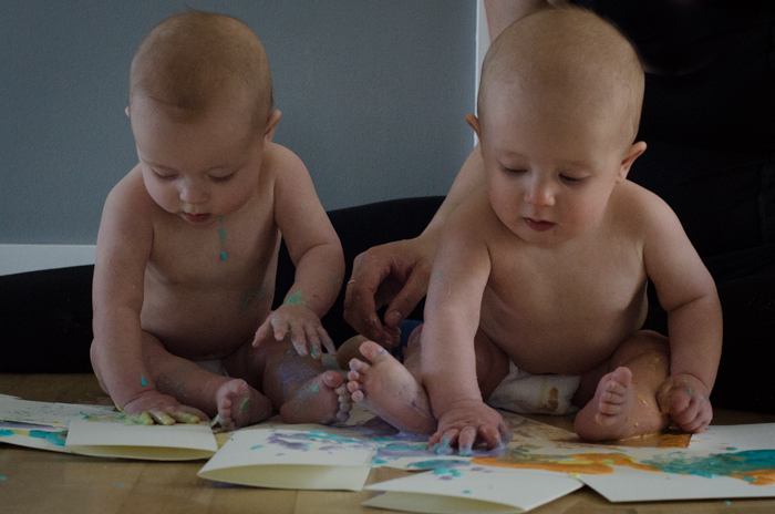 Finger Painting for Babies - lemonthistle.com