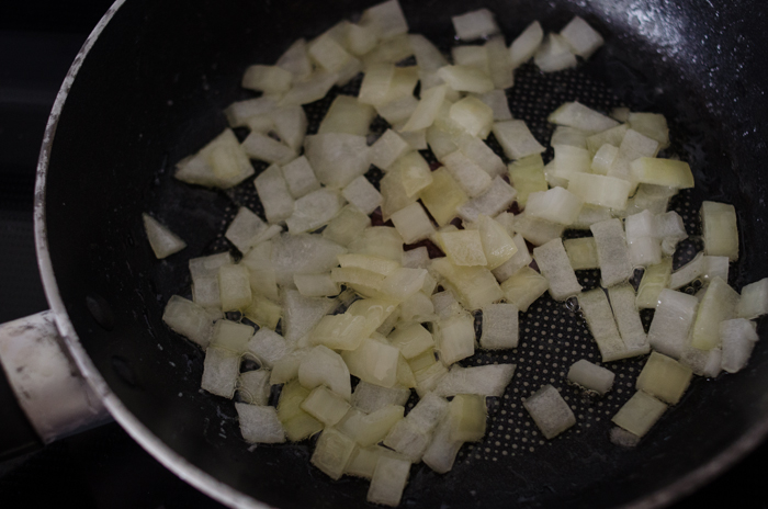 Spring Asparagus Pea Omelette - lemonthistle.com