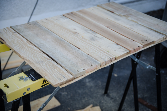 DIY Canada Day Pallet Art! - lemonthistle.com