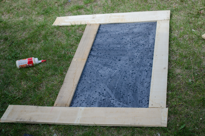 Giant DIY Chalkboard - lemonthistle.com