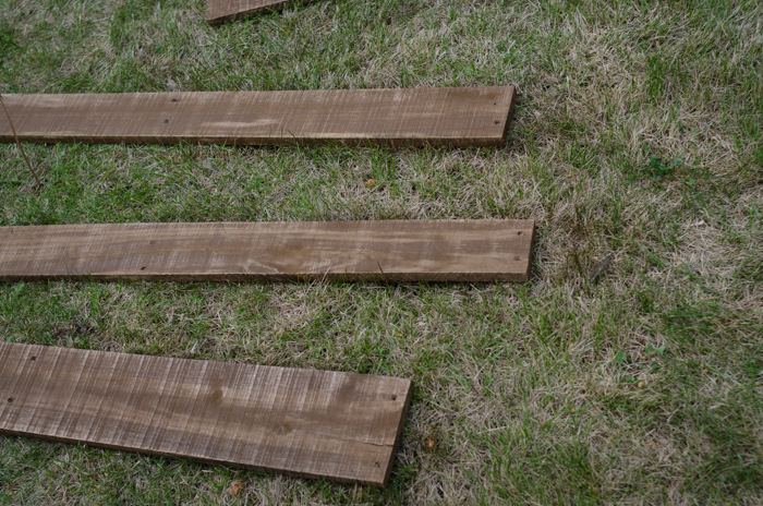 Giant DIY Chalkboard - lemonthistle.com