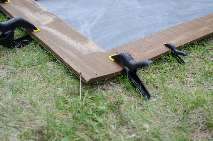 Giant DIY Chalkboard - lemonthistle.com