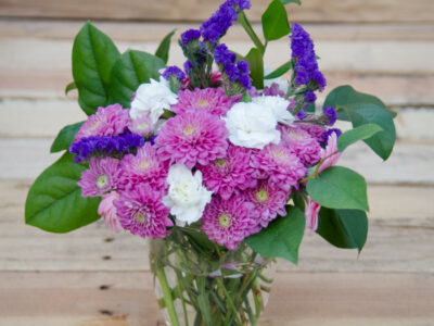 Pretty Up your Grocery Store Florals - lemonthistle.com