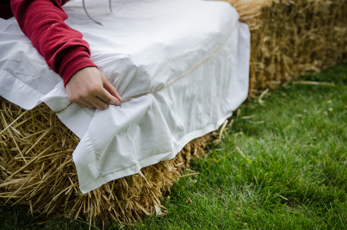 Diy Hay Bail Seating On A Budget - Hay Bale Covers For Seating