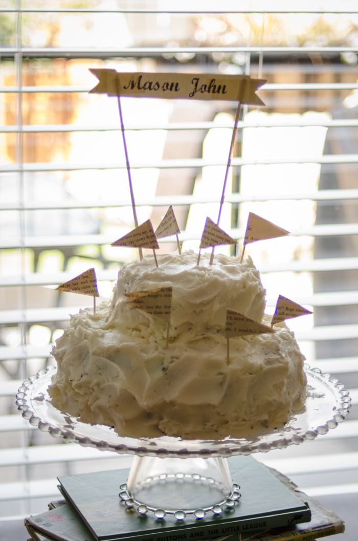 Cute cake toppers for a baby shower! Love all the little flags. 