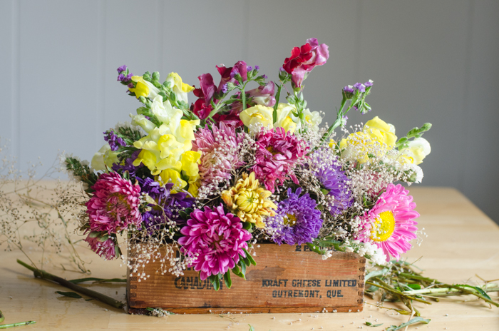 DIY Vintage Cheesebox Floral Arrangement