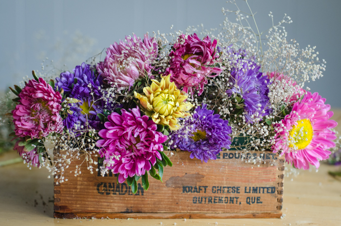 DIY Vintage Cheesebox Floral Arrangement
