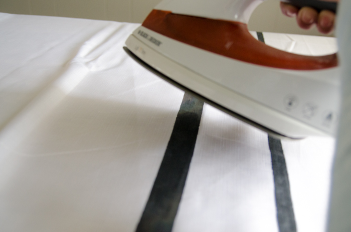DIY Simple Stripes Table Cloth