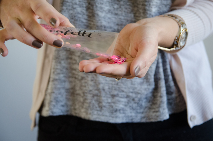 Super fun! DIY Translucent Confetti Packets