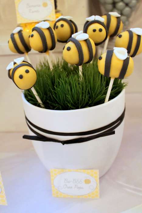 What a fun theme! First BEEday Party Inspiration