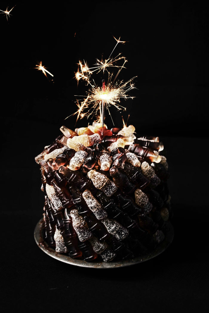 Cola Cake Recipe with Fizzy Icing!