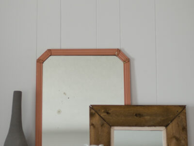 DIY Rustic Mirror out of Free Pallet Wood!