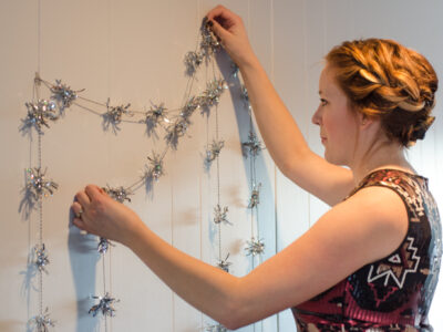 DIY Sparkly Garland (perfectly for New Years Eve!)