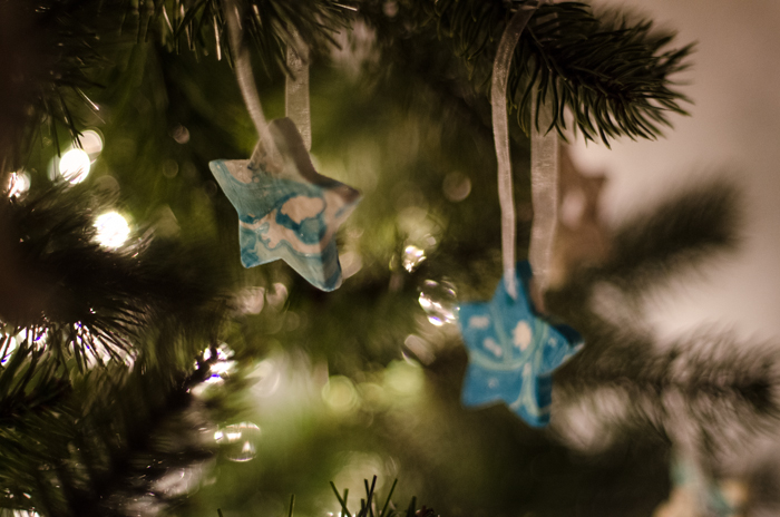 DIY Hand Marbled Ornaments and Tags 3 ways!
