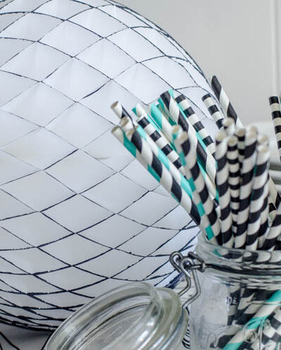 DIY Colour Edged Honeycomb Party Balls- So fun!