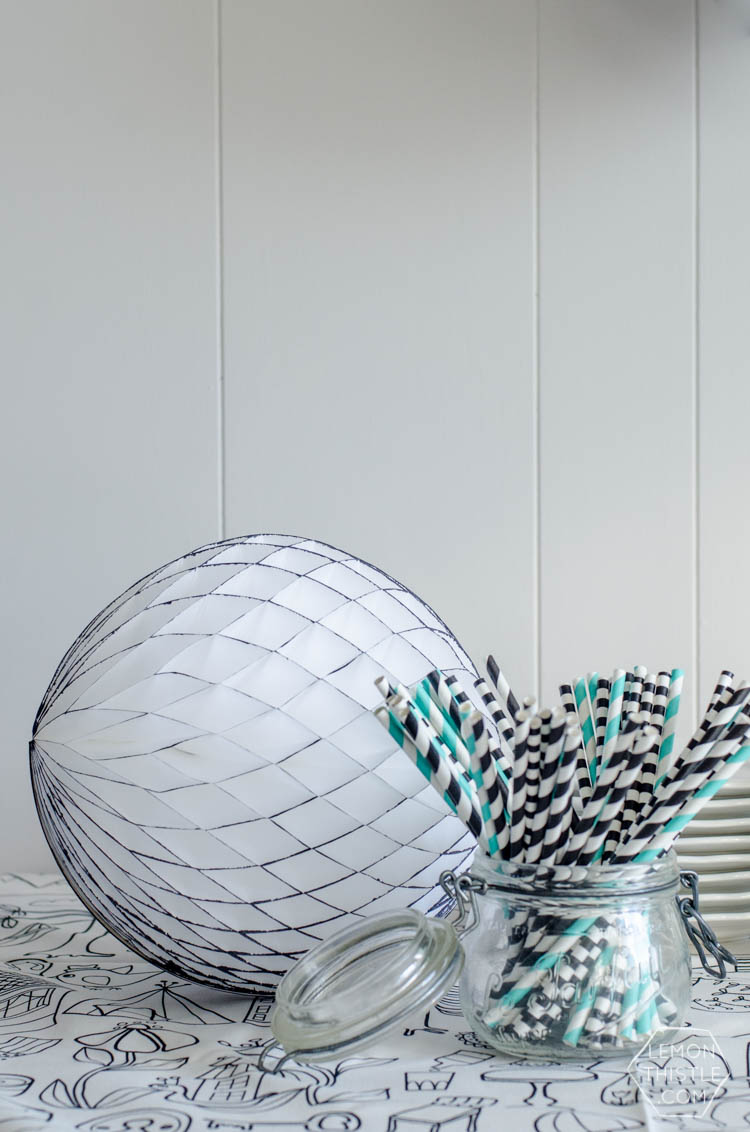DIY Colour Edged Honeycomb Party Balls- So fun! 