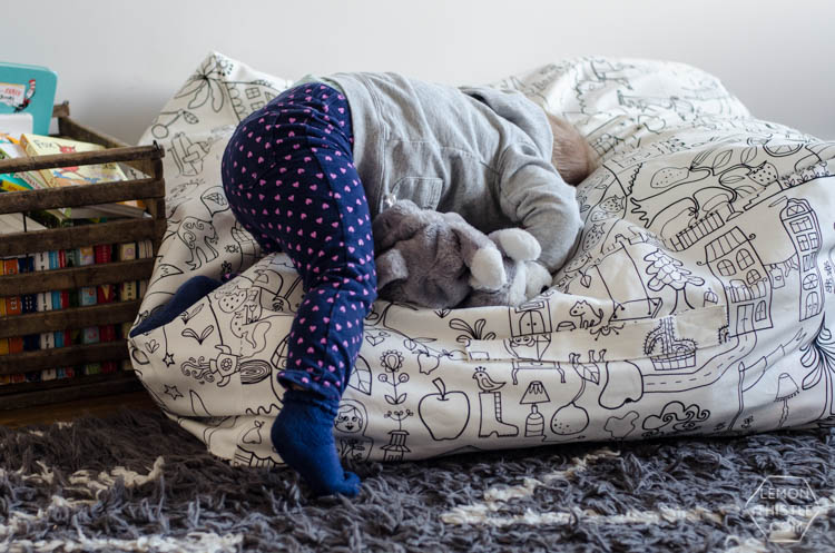 DIY Square Pouff with Sneaky Storage for Kids Plush Toys- what a great idea! Would work for extra pillows or blankets too
