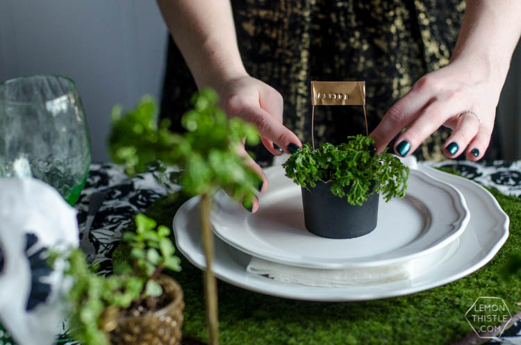 DIY hand stamped Gold Place Markers for a classy Saint Patrick's Day Party... I love these!