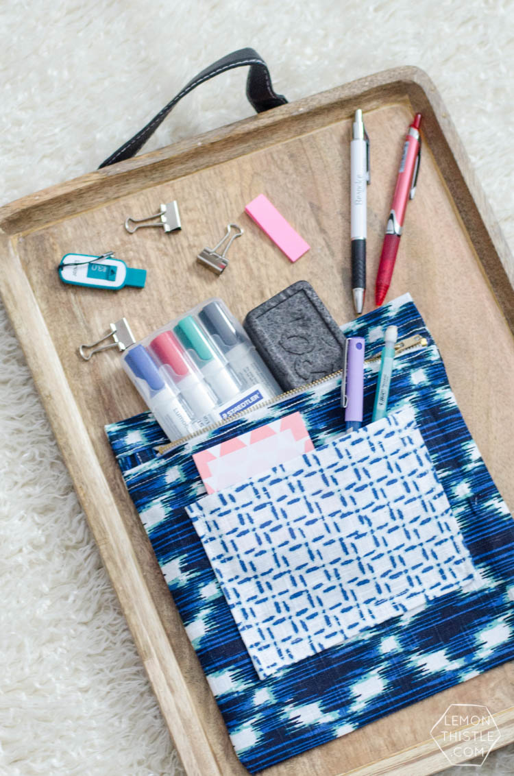 DIY Exposed Zipper Pouch (made out of a tea towel!) I love the combination.