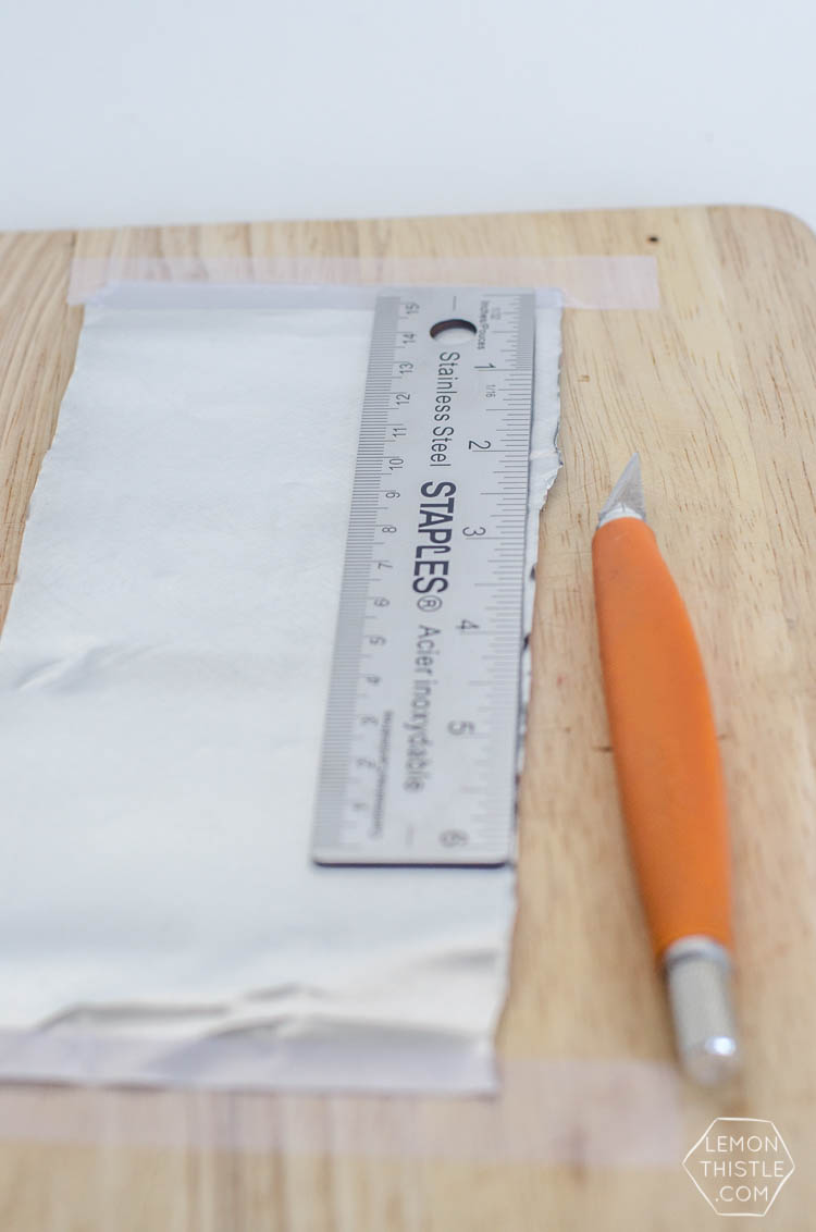 DIY hand stamped Gold Place Markers for a classy Saint Patrick's Day Party... I love these!