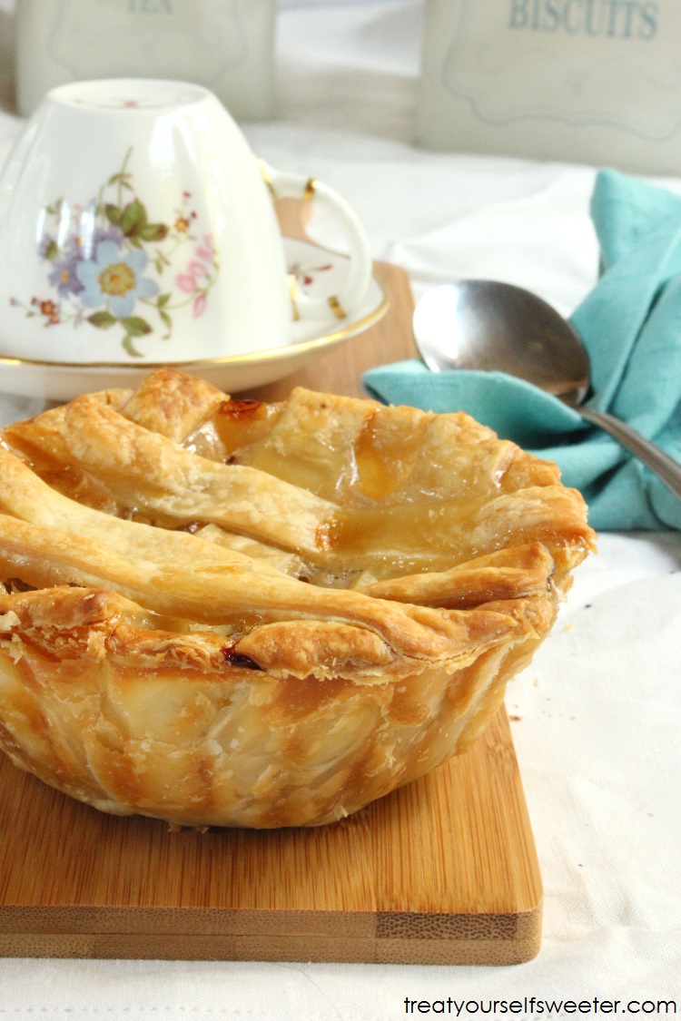 Chocolate Chip Banana Nutella Pie For One