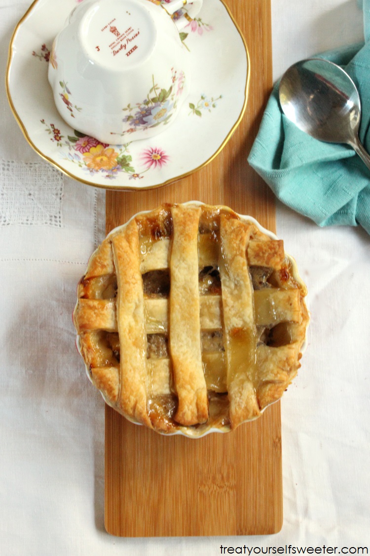 Chocolate Chip Banana Nutella Pie For One- Holy Yum!