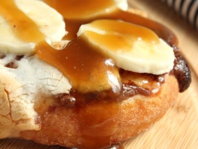 Banana Caramel Pizza