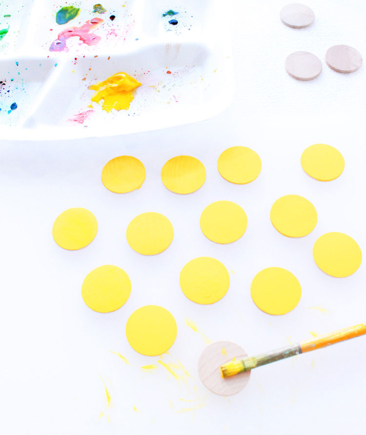 DIY Emoji Snack Boxes- so much fun for  a party!