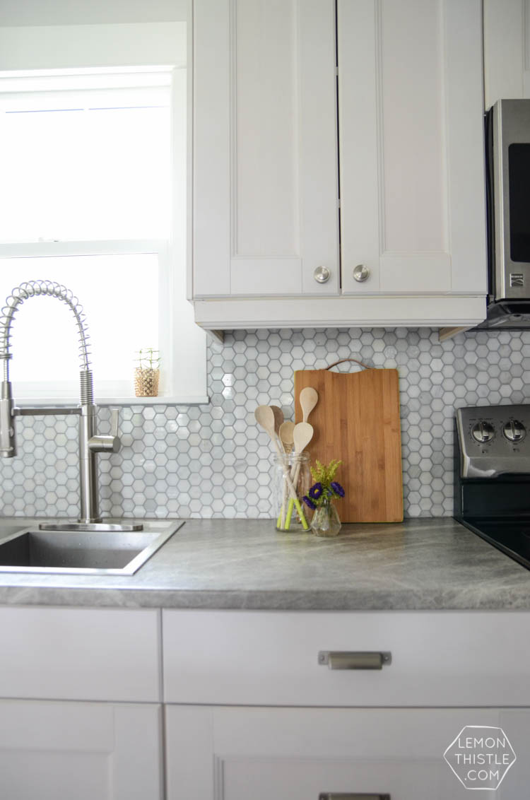 DIY Neon Edged Kitchen Tools- such a fun pop of color!