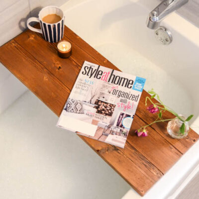 DIY Wooden Bath Caddy- this would make the perfect christmas gift! *hint hint*
