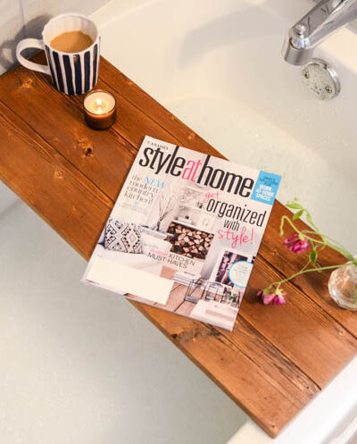 DIY Wooden Bath Caddy- this would make the perfect christmas gift! *hint hint*