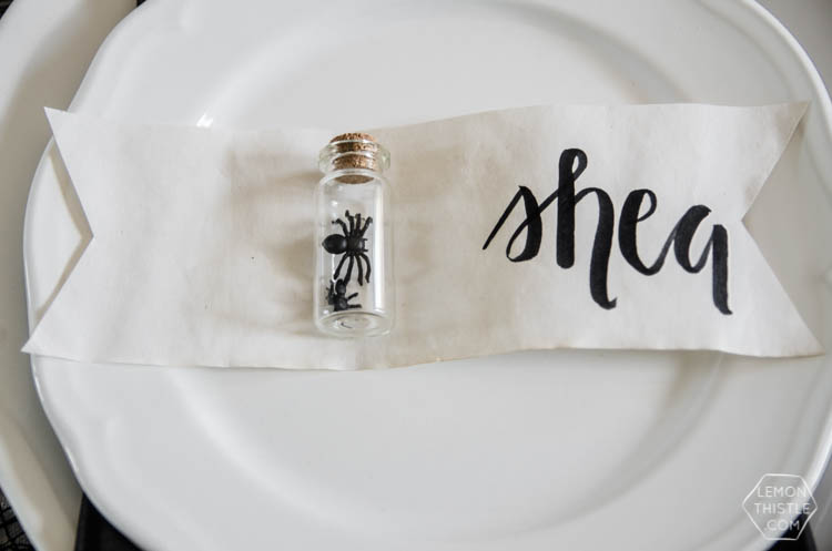 DIY Bugs in Jars for a simple spooky Halloween place setting
