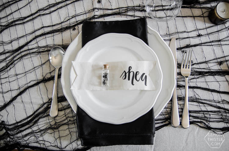 DIY Bugs in Jars for a simple spooky Halloween place setting