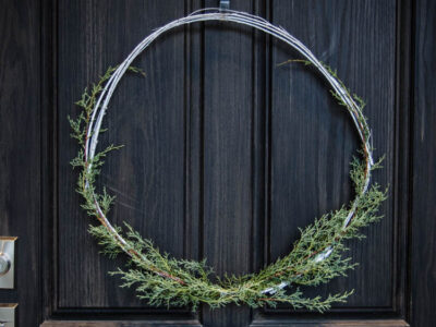 DIY Minimal Holiday Wreath with fresh greens