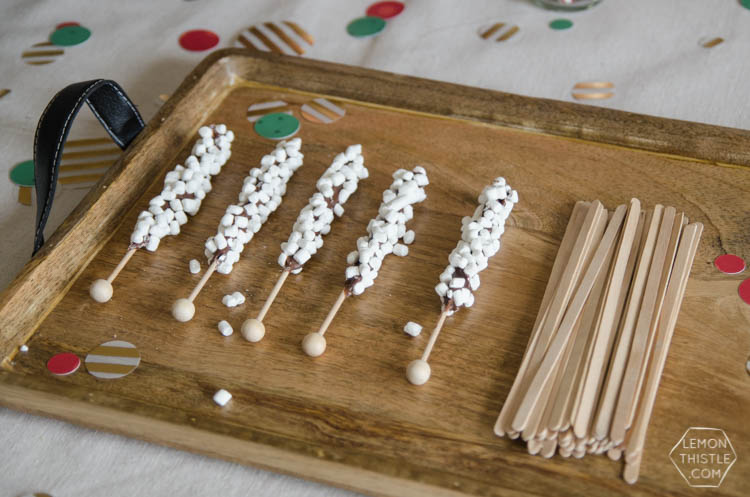 Holiday Party Table Styling Tips- a Christmas crafting and hot cocoa party!