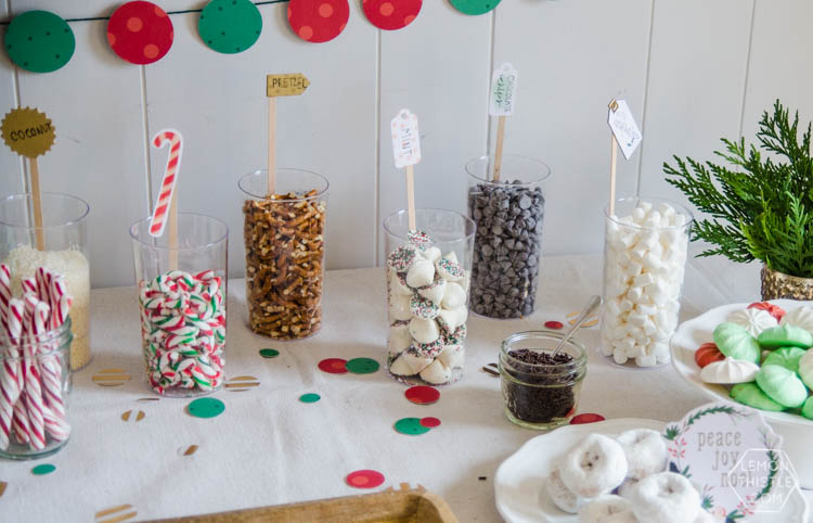 Holiday Party Table Styling Tips- a Christmas crafting and hot cocoa party!