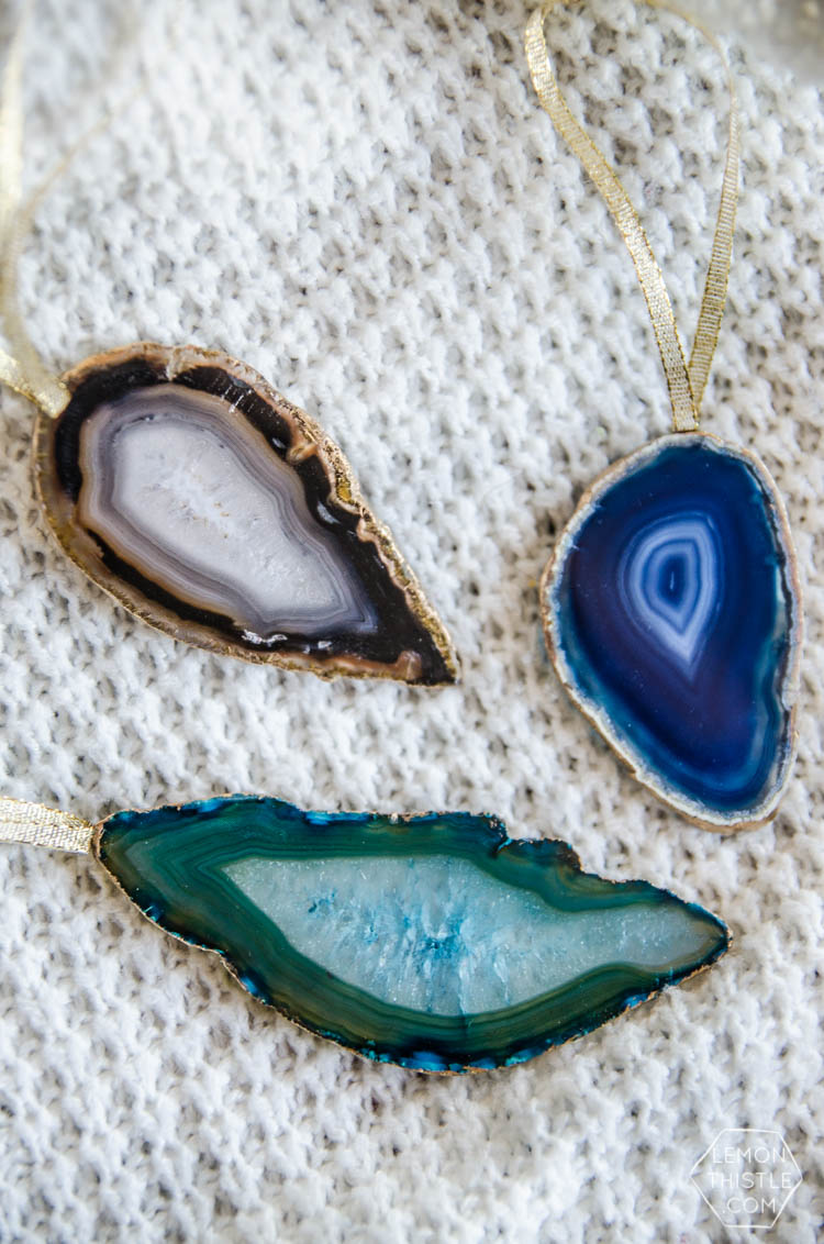 DIY precious gem ornaments- glitzy but natural, perfect Christmas decor!