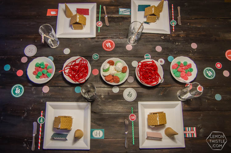 A simple gingerbread decorating party... I love this! The decorations are so classic but easy to accomplish