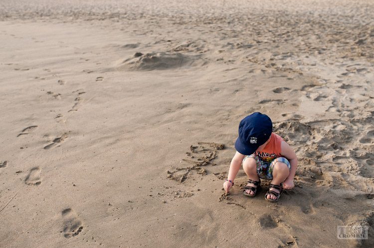 5 Tips to Help you take better photos of your kids- awesome advice!