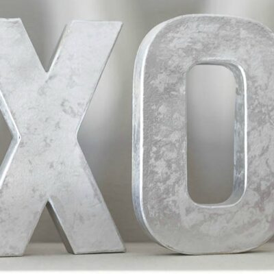 DIY Faux Metal Letters- such a classy decoration!