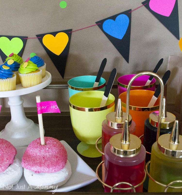 A DIY Neon Valentines Day Party- so fun!!