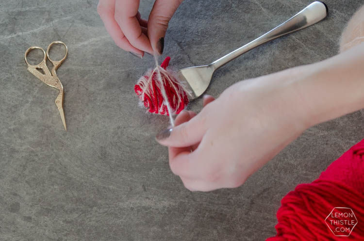 DIY Bunny Tail Tea Towel... isn't this adorable?! I love the pom pom