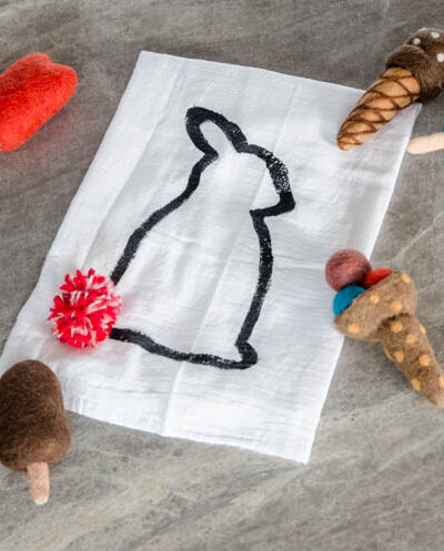 DIY Bunny Tail Tea Towel... isn't this adorable?! I love the pom pom